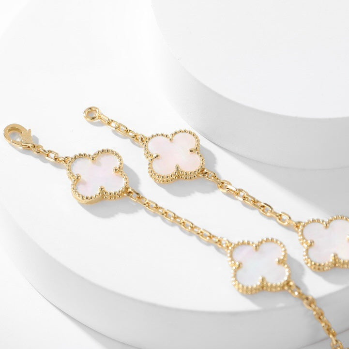[⭐Aura]CLOVER 10 MOTIFS WHITE MOTHER OF PEARL NECKLACE
