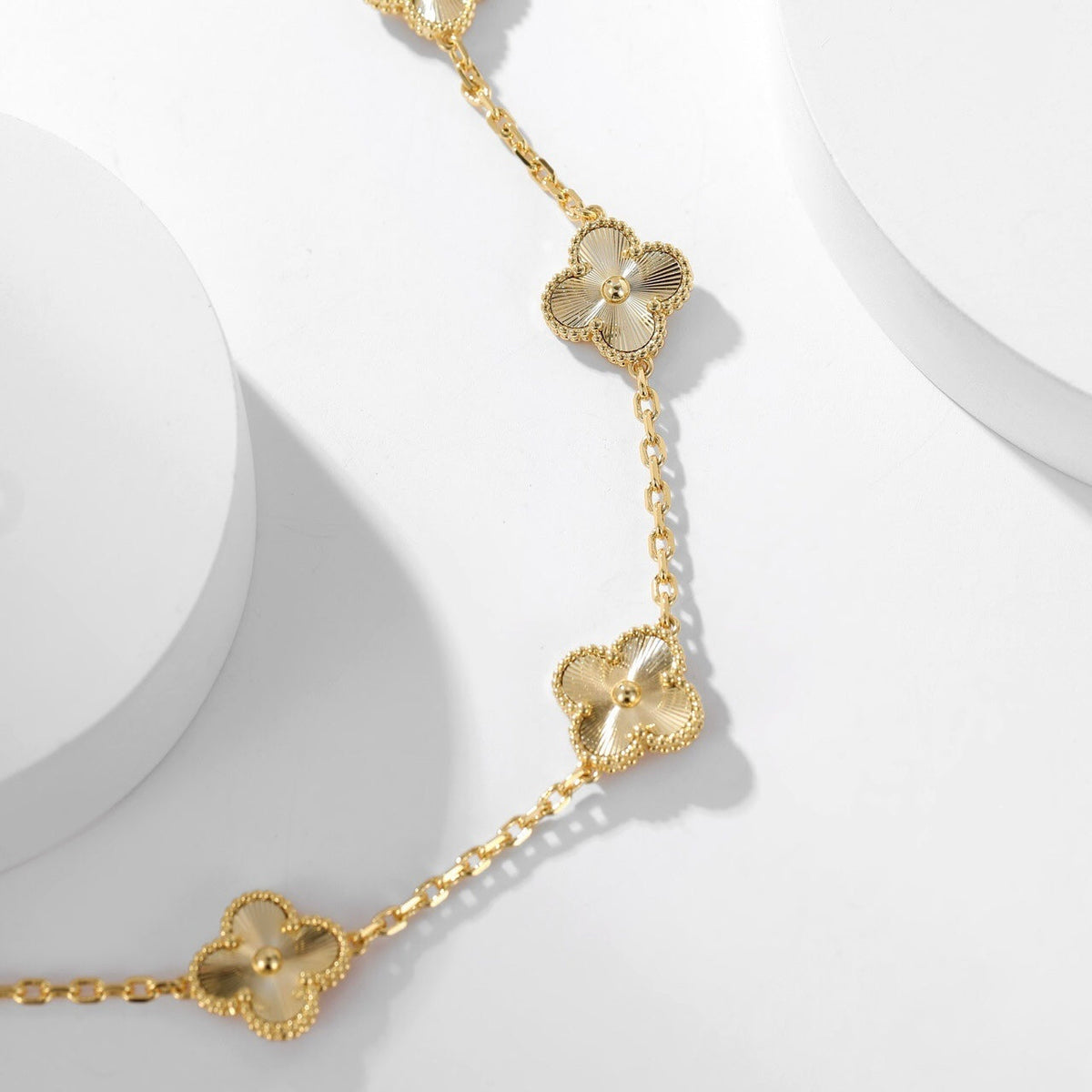 [⭐Aura]CLOVER 10 MOTIFS LASER NECKLACE