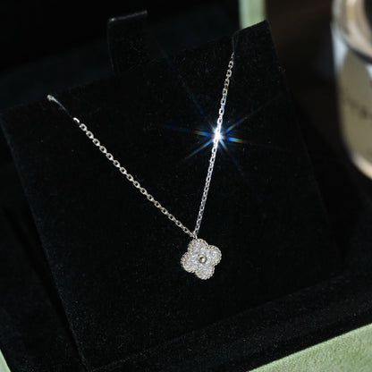 [⭐Aura]CLOVER MINI 9.5MM PENDANT DIAMOND NECKLACE