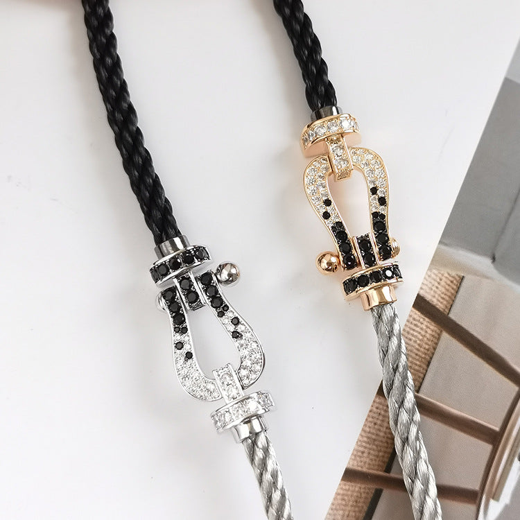 [⭐Aura]FORCE LARGE HORSESHOE BLACK WHITE DIAMOND BRACELET SILVER