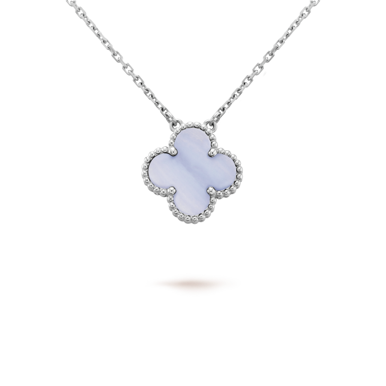 [⭐Aura]CLOVER 15MM BLUE CHALCEDONY NECKLACE SILVER