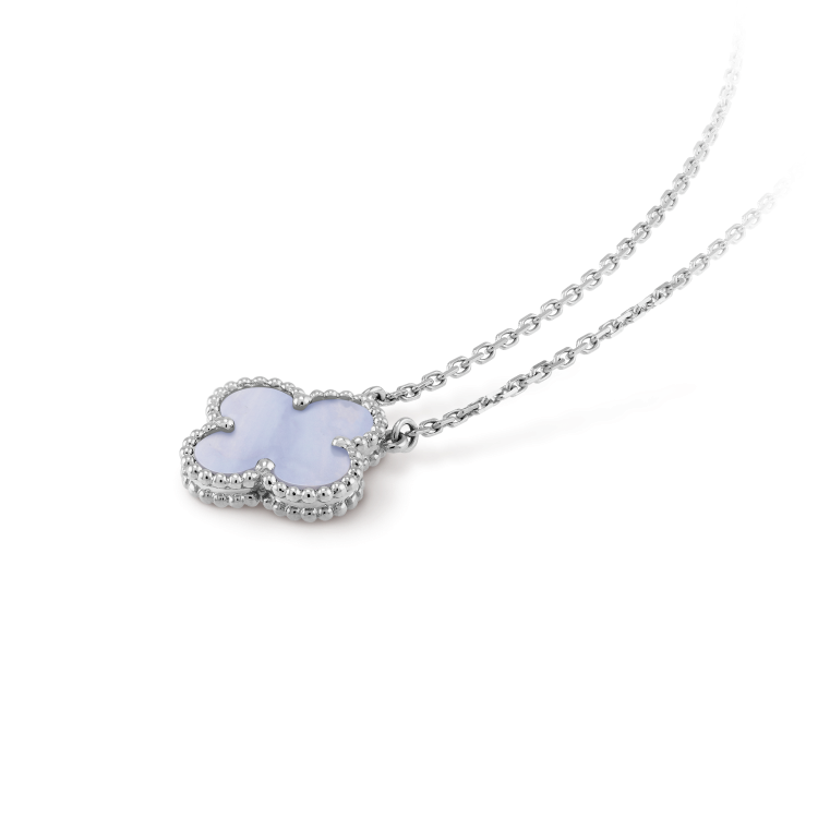 [⭐Aura]CLOVER 15MM BLUE CHALCEDONY NECKLACE SILVER