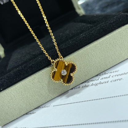 [⭐Aura]CLOVER 15MM DIAMOND AND YELLOW TIGER'S EYE AGATE necklace