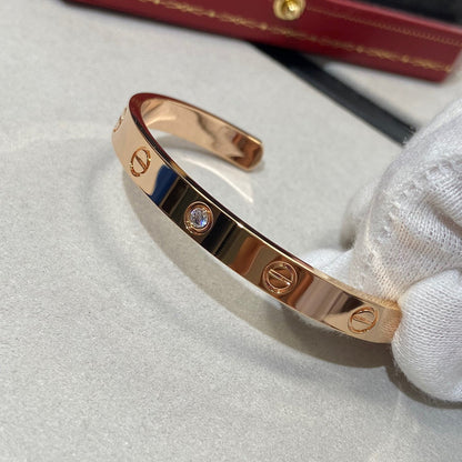 [⭐Aura]LOVE BRACELET 6.1MM 1 DIAMOND OPEN CUFF