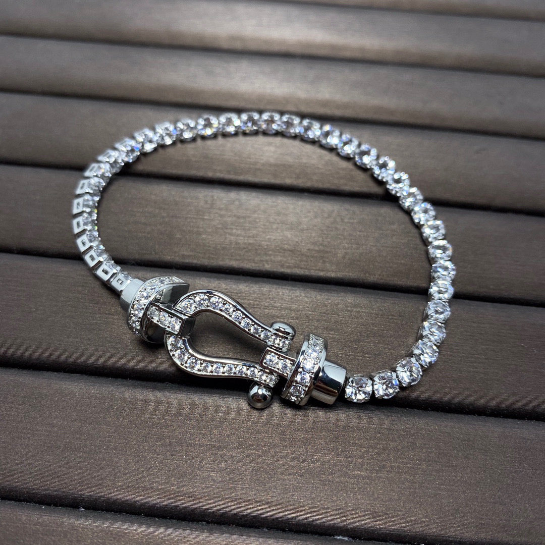 [⭐Aura]FORCE  HORSESHOE  DIAMOND TENNIS BRACELET