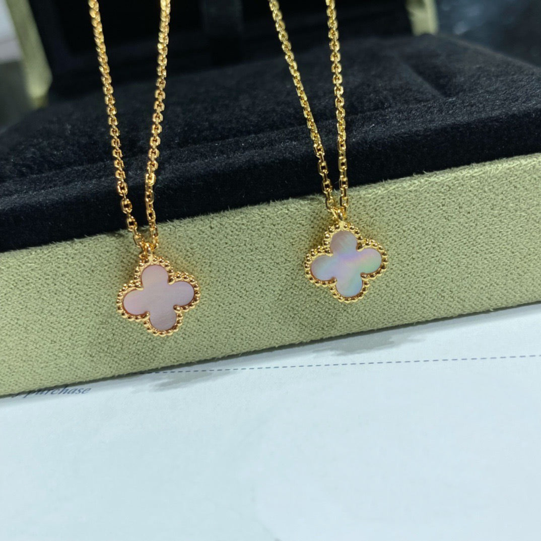[⭐Aura]CLOVER 15MM PINK MOTHER-OF-PEARL SINGLE FLOWER NECKLACE
