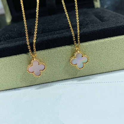 [⭐Aura]CLOVER 15MM PINK MOTHER-OF-PEARL SINGLE FLOWER NECKLACE