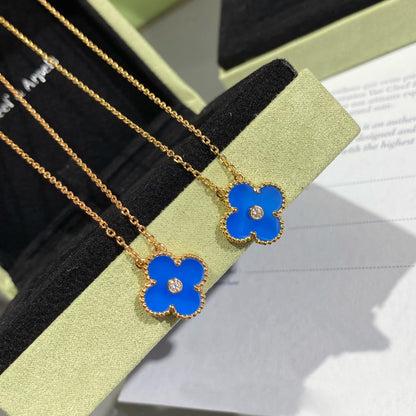 [⭐Aura]CLOVER 15MM DIAMOND AND BLUE AGATE NECKLACE