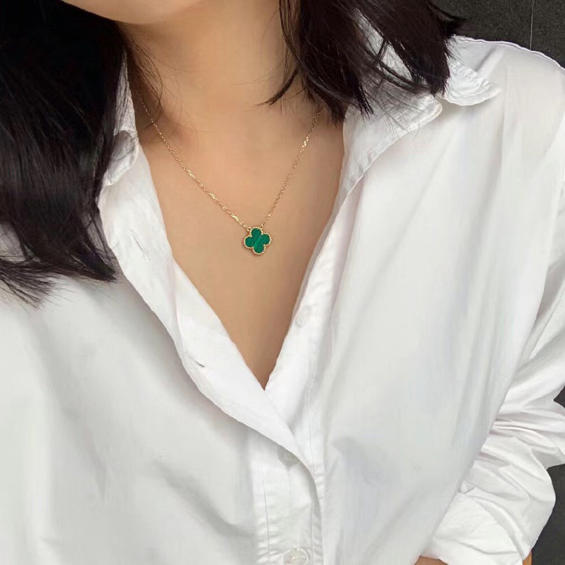 [⭐Aura]CLOVER 15MM MALACHITE SINGLE FLOWER  NECKLACE