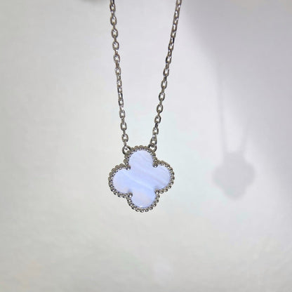 [⭐Aura]CLOVER 15MM BLUE CHALCEDONY NECKLACE SILVER
