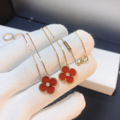 [⭐Aura]CLOVER 15MM DIAMOND CARNELIAN NECKLACE