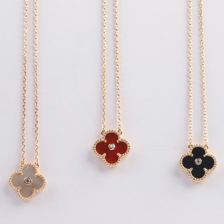 [⭐Aura]CLOVER 15MM DIAMOND CARNELIAN NECKLACE