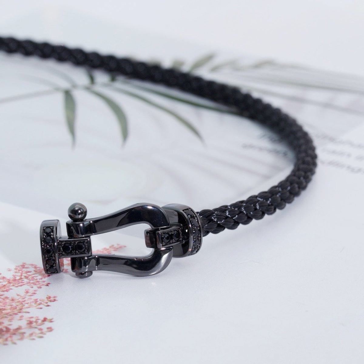 [⭐Aura]FORCE LARGE SERIES HORSESHOE BLACK SAMURAI BRACELET