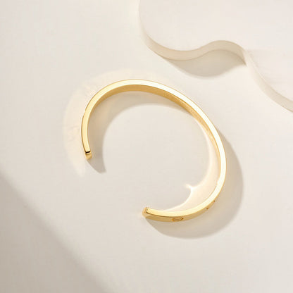[⭐Aura]LOVE BRACELET 6.1MM OPEN CUFF