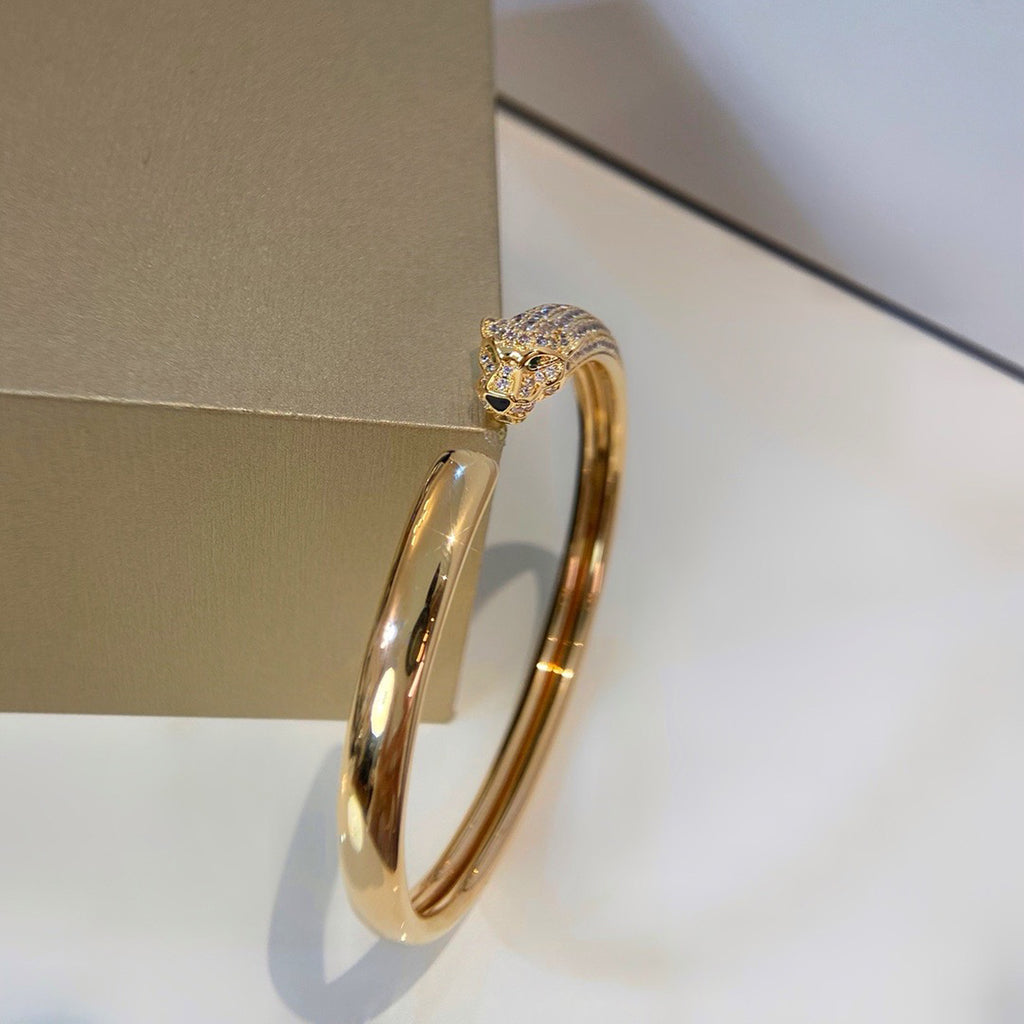 [⭐Aura]PANTHERE HALF DIAMOND OPEN BRACELET
