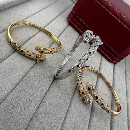 [⭐Aura]PANTHERE DOUBLE HEADED HALF DIAMOND OPEN BRACELET