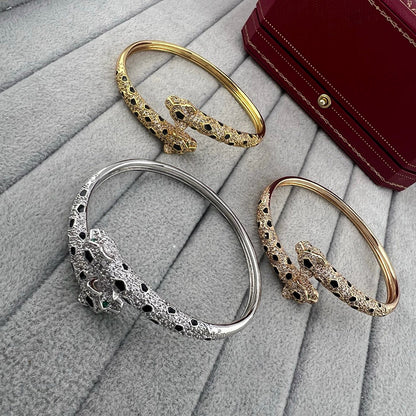 [⭐Aura]PANTHERE DOUBLE HEADED HALF DIAMOND OPEN BRACELET