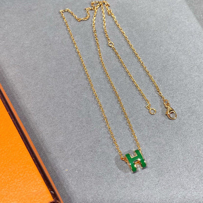[⭐Aura]POP H GREEN NECKLACE SILVER AND GOLD