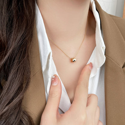 [⭐Aura]BEE MINI PEDANT DIAMOND NECKLACE