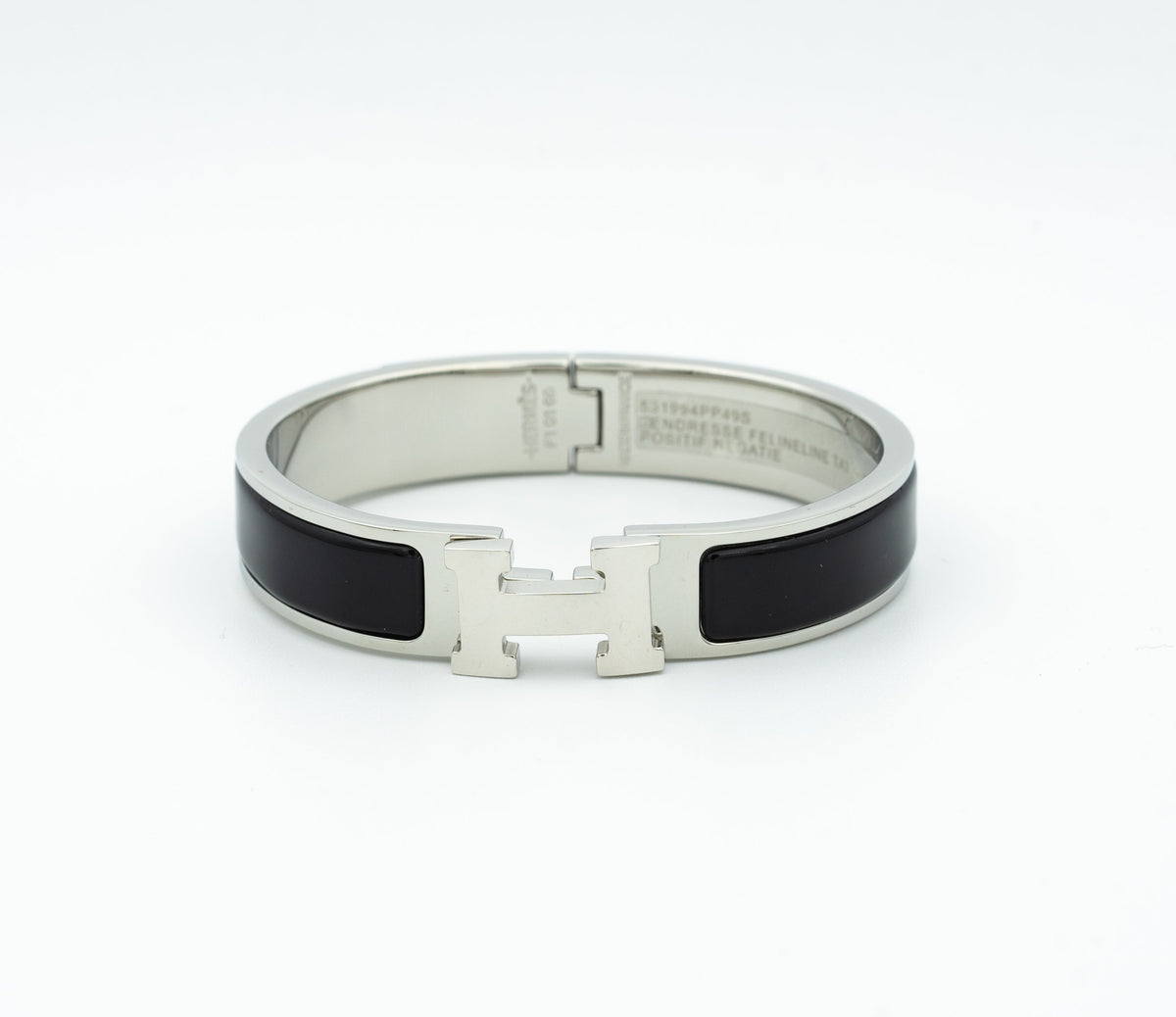 [⭐Aura]H BLACK BRACELET