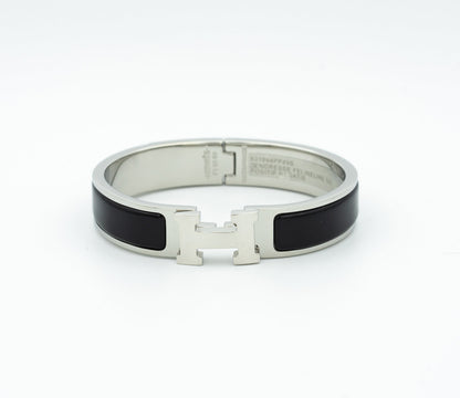 [⭐Aura]H BLACK BRACELET