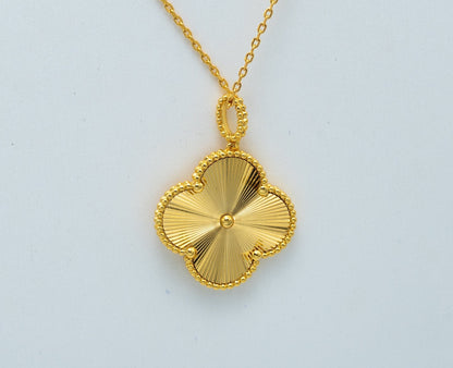 [⭐Aura]CLOVER 25MM PEDANT NECKLACE GOLD