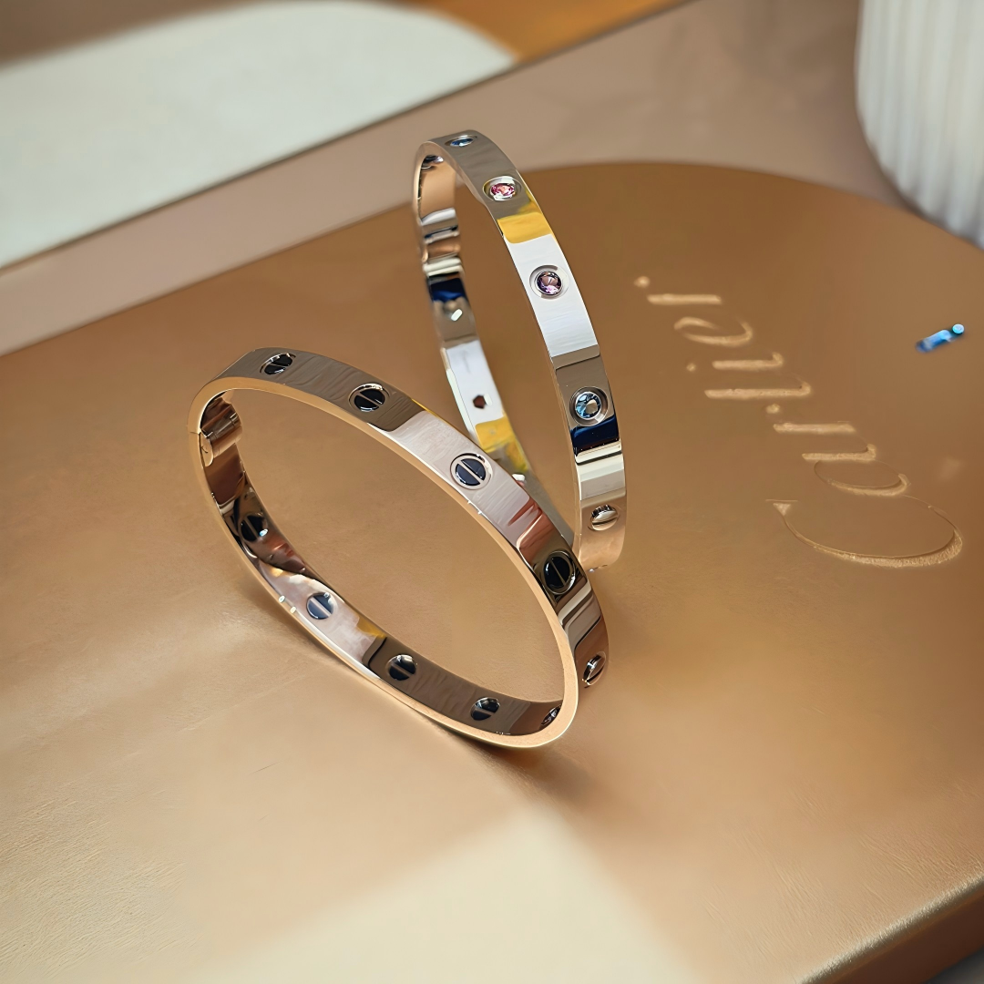 [⭐Aura] 2026 RAINBOW LOVE BRACELET 6.1MM  10 DIAMONDS