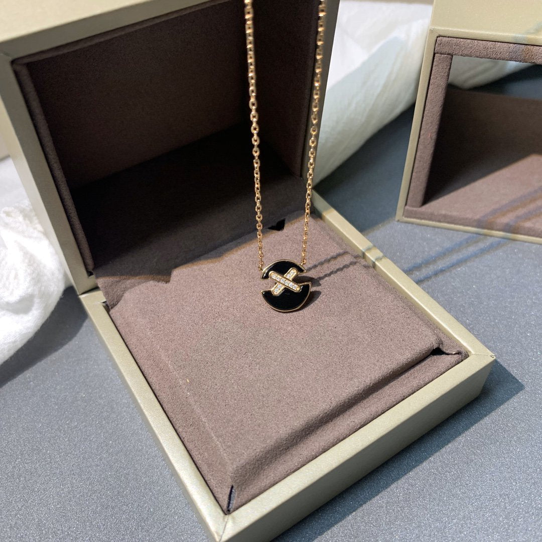 [⭐Aura]JEUX DE PINK GOLD DIAMOND NECKLACE