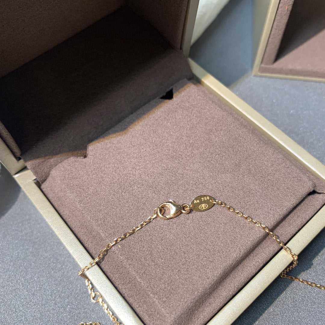 [⭐Aura]JEUX DE PINK GOLD DIAMOND NECKLACE