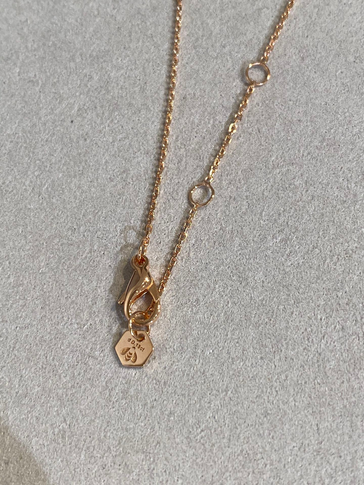 [⭐Aura]BEE LOVE DIAMOND NECKLACE