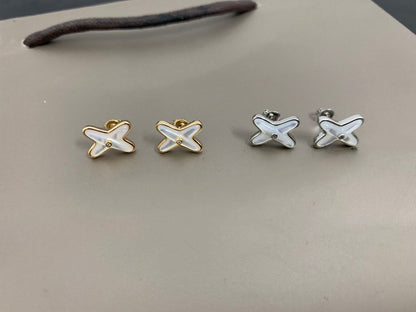 [⭐Aura]JEUX DE WHITE MOP SILVER DIAMOND EARRINGS