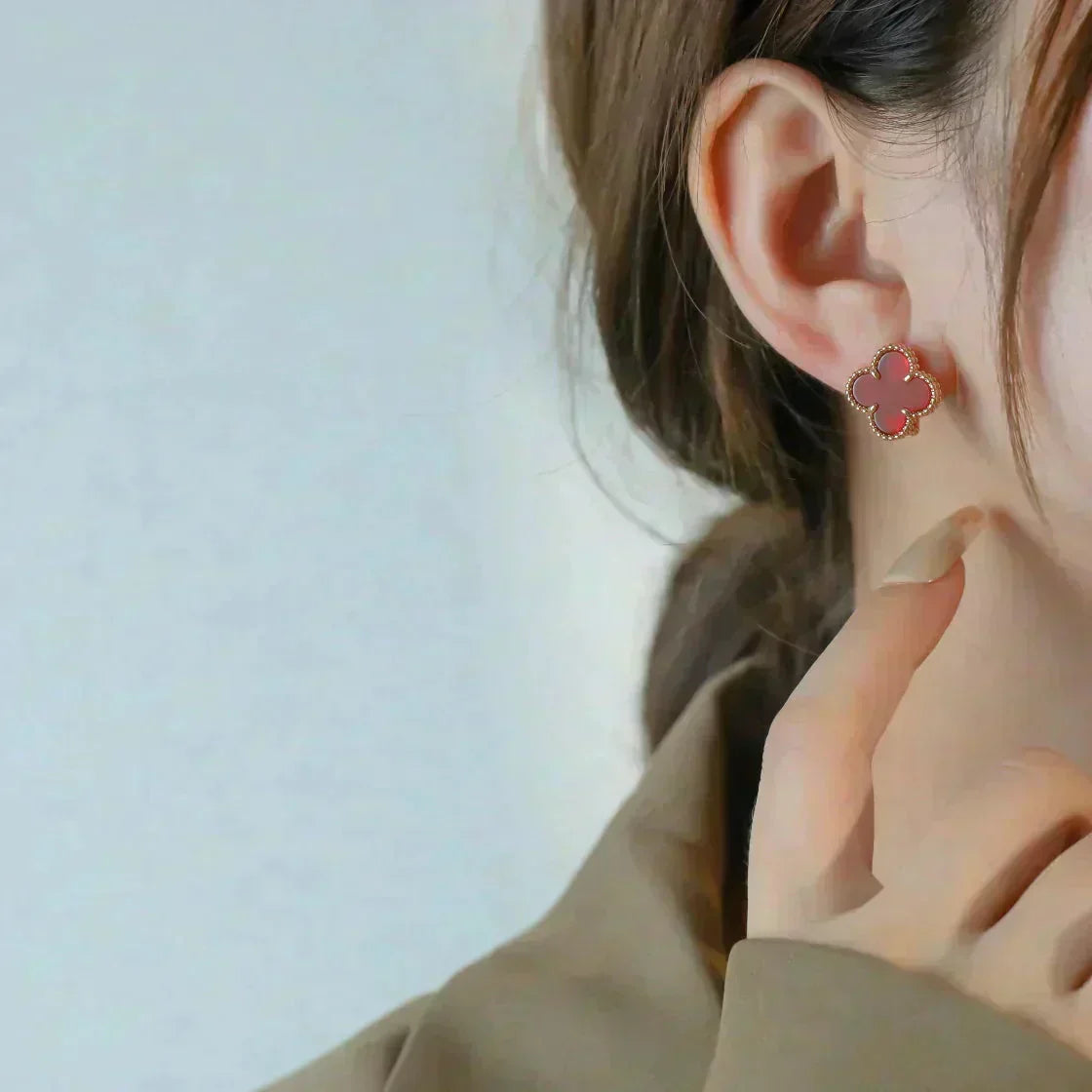 [⭐Aura]CLOVER MEDIUM 1 MOTIFS CARNELIAN  EARRINGS
