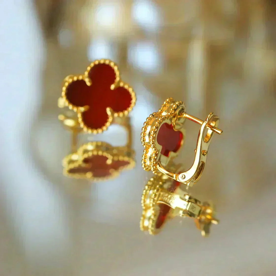 [⭐Aura]CLOVER MEDIUM 1 MOTIFS CARNELIAN  EARRINGS