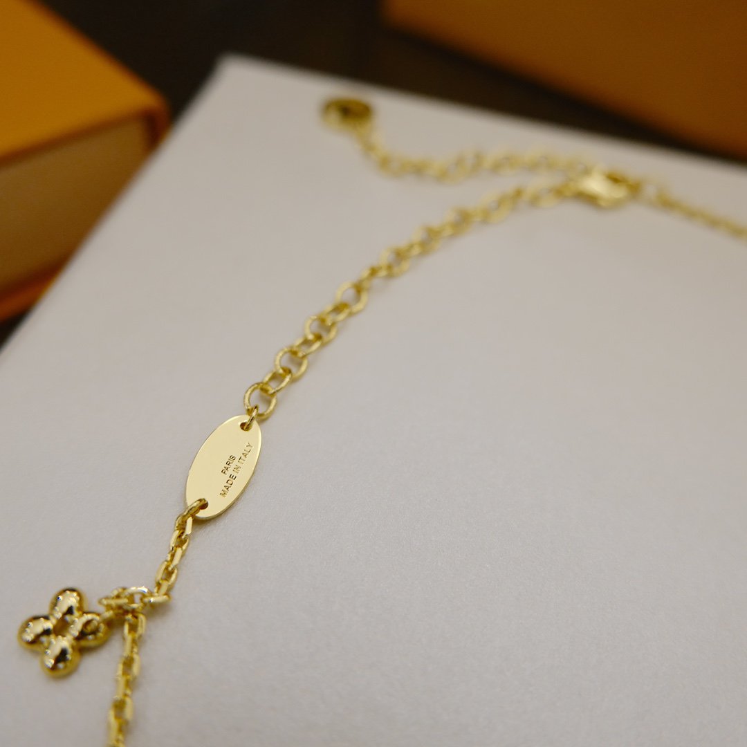 [⭐Aura]BLOOMING SUPPLE NECKLACE BRASS