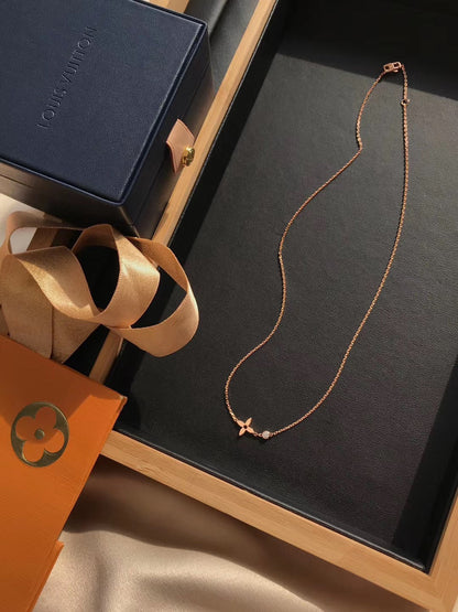 [⭐Aura]BLOSSOM PENDANT PINK GOLD AND DIAMOND