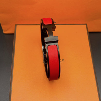 [⭐Aura]CLIC HM SO BLACK RED BRACELET
