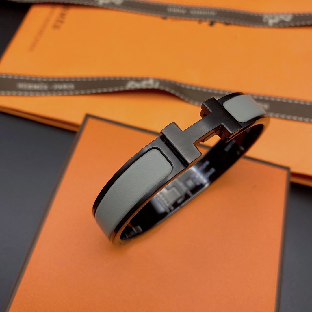 [⭐Aura]CLIC HM SO BLACK GREY BRACELET