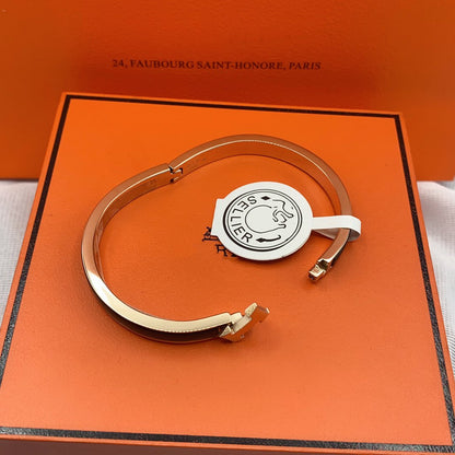 [⭐Aura]CLASSIC HM CLIC BLACK 8MM ENAMEL BRACELET