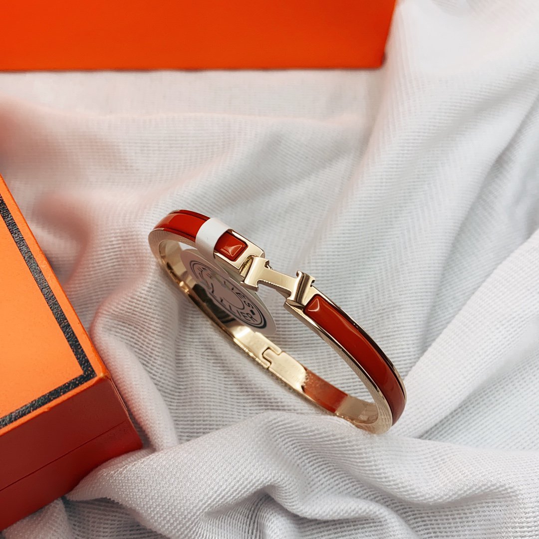 [⭐Aura]CLASSIC HM CLIC RED 8MM ENAMEL BRACELET