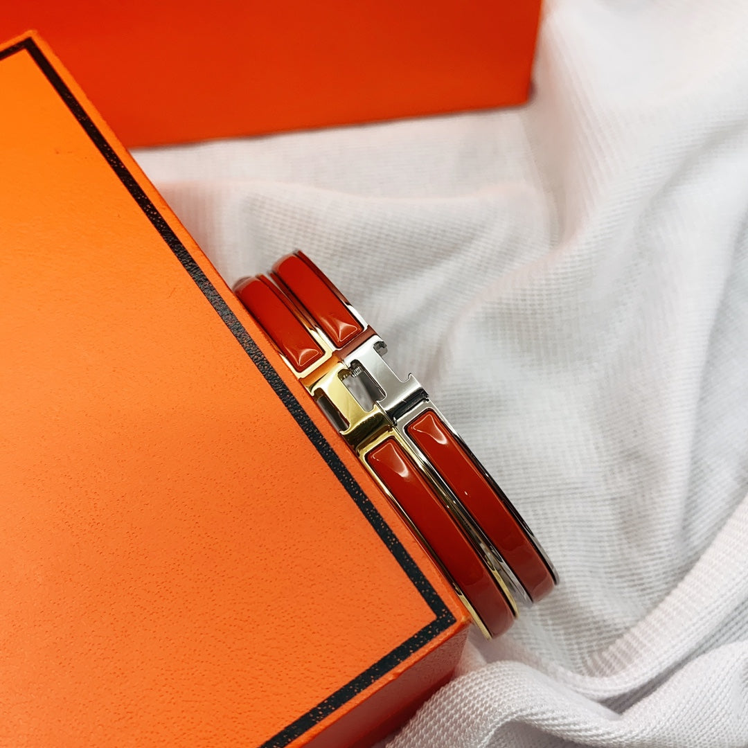 [⭐Aura]CLASSIC HM CLIC RED 8MM ENAMEL BRACELET