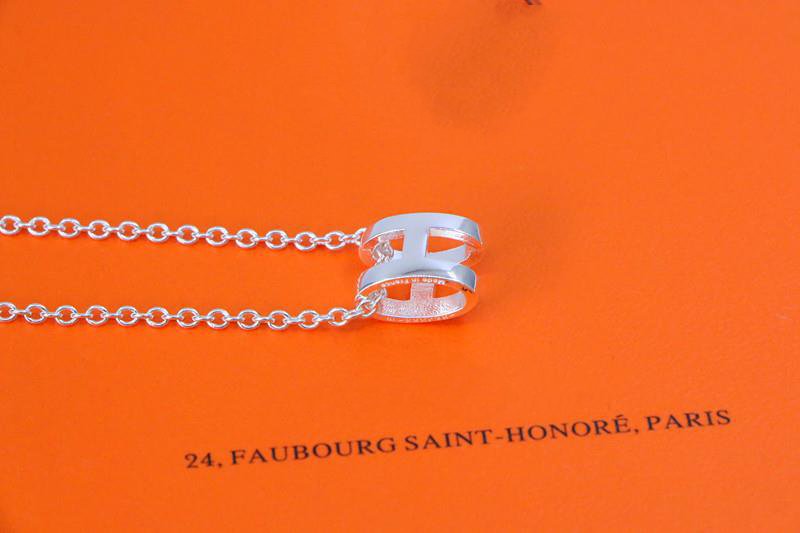[⭐Aura]HM NECKLACE H LETTER OVAL SERIES