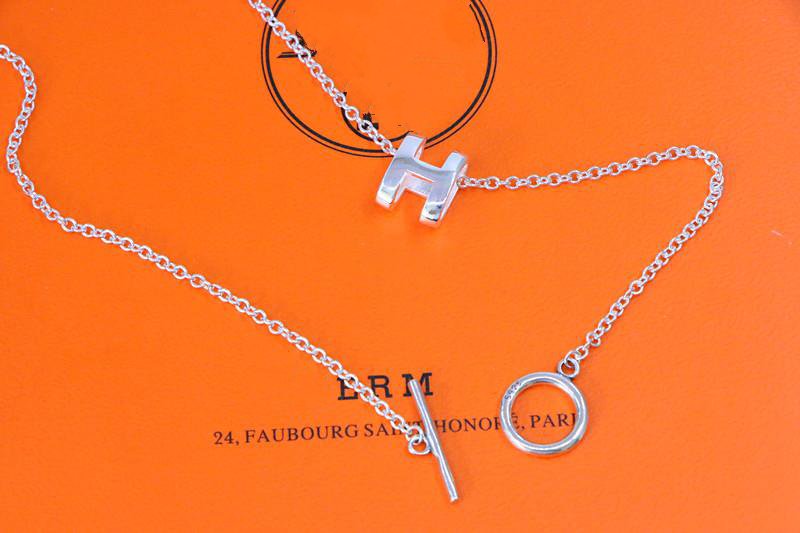 [⭐Aura]HM NECKLACE H LETTER OVAL SERIES