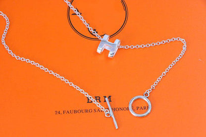 [⭐Aura]HM NECKLACE H LETTER OVAL SERIES