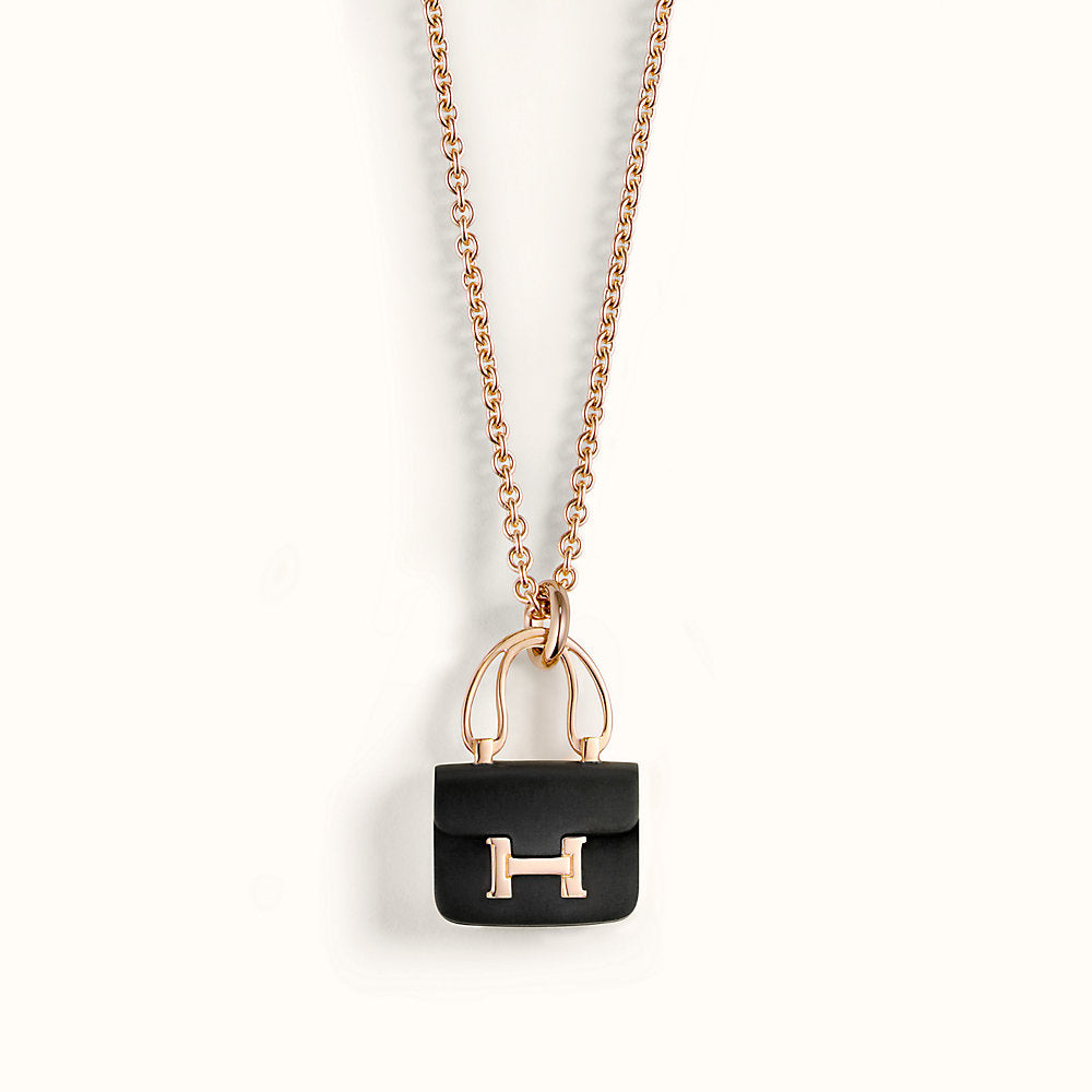 [⭐Aura]CONSTANCE BLACK PEDANT PINK GOLD NECKLACE