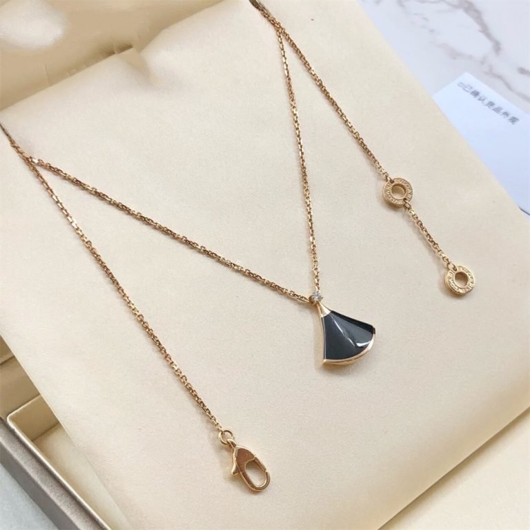 [⭐Aura]DREAM NECKLACE ONYX 1 DIAMOND