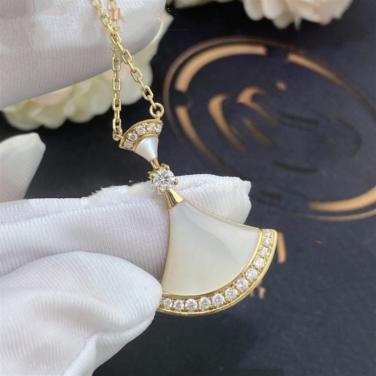 [⭐Aura]DREAM NECKLACE MOP GOLD DIAMOND