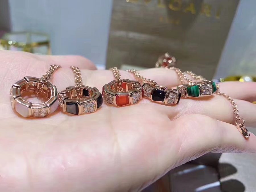 [⭐Aura]SERPENTI PEDANT DIAMOND NECKLACE