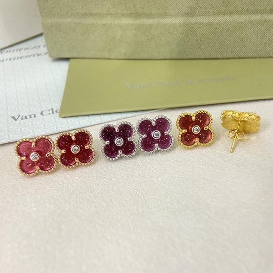 [⭐Aura]2026 NEW  CLOVER 1 MOTIFPINK ENAMEL STUD EARRINGS WITH DIAMONDS