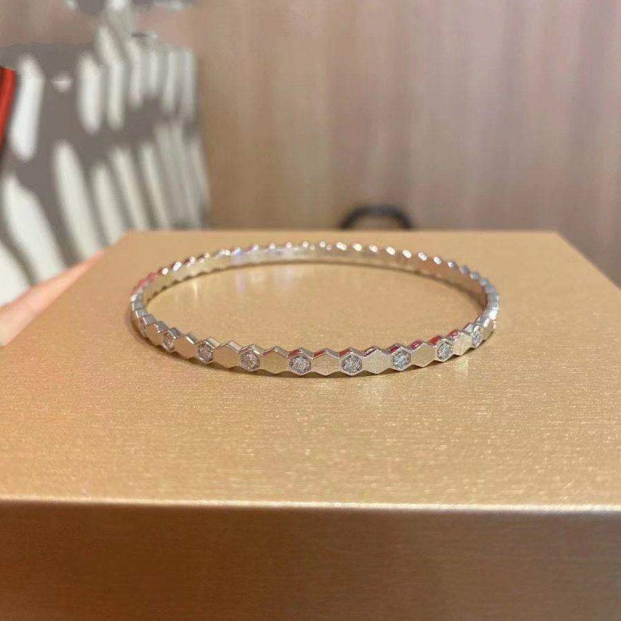 [⭐Aura]BEE LOVE SILVER DIAMOND BRACELET
