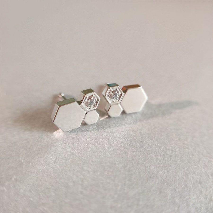 [⭐Aura]BEE LOVE SILVER DIAMOND EARRINGS